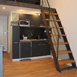 アパート Kudamm *