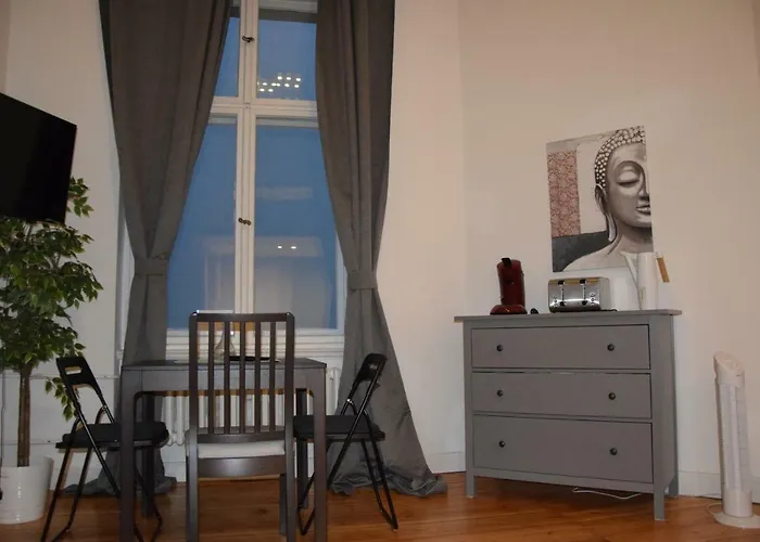 Kudamm Appartement *